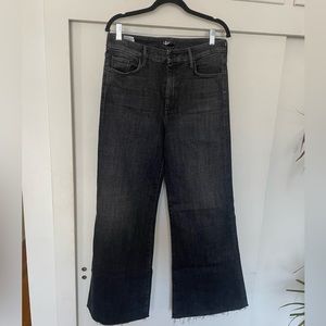 Mother jeans- roller fray cropped wash black jeans